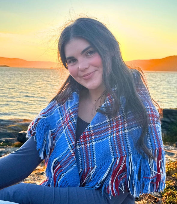 Ullsjal i himmelblå