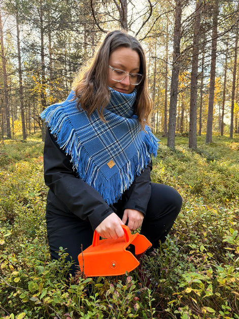 Ullsjal i dongeriblå