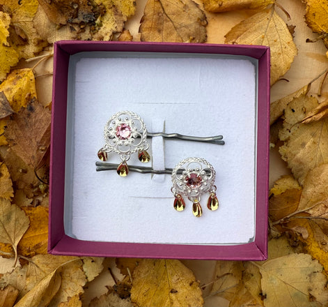 Hårpynt i Sølv med lyserosa Krystall og Gull Løv - utsolgt