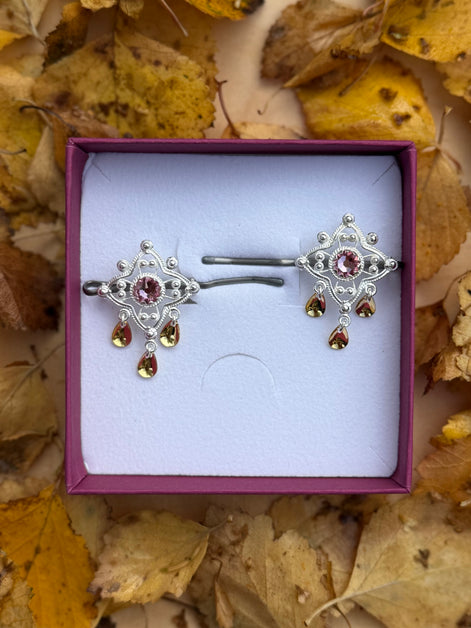 Hårpynt lyserosa krystall - utsolgt