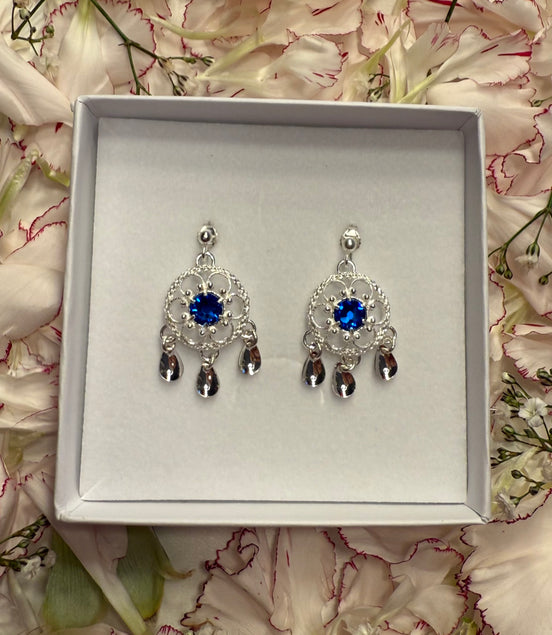 Ørepynt med mørkeblå krystall - utsolgt