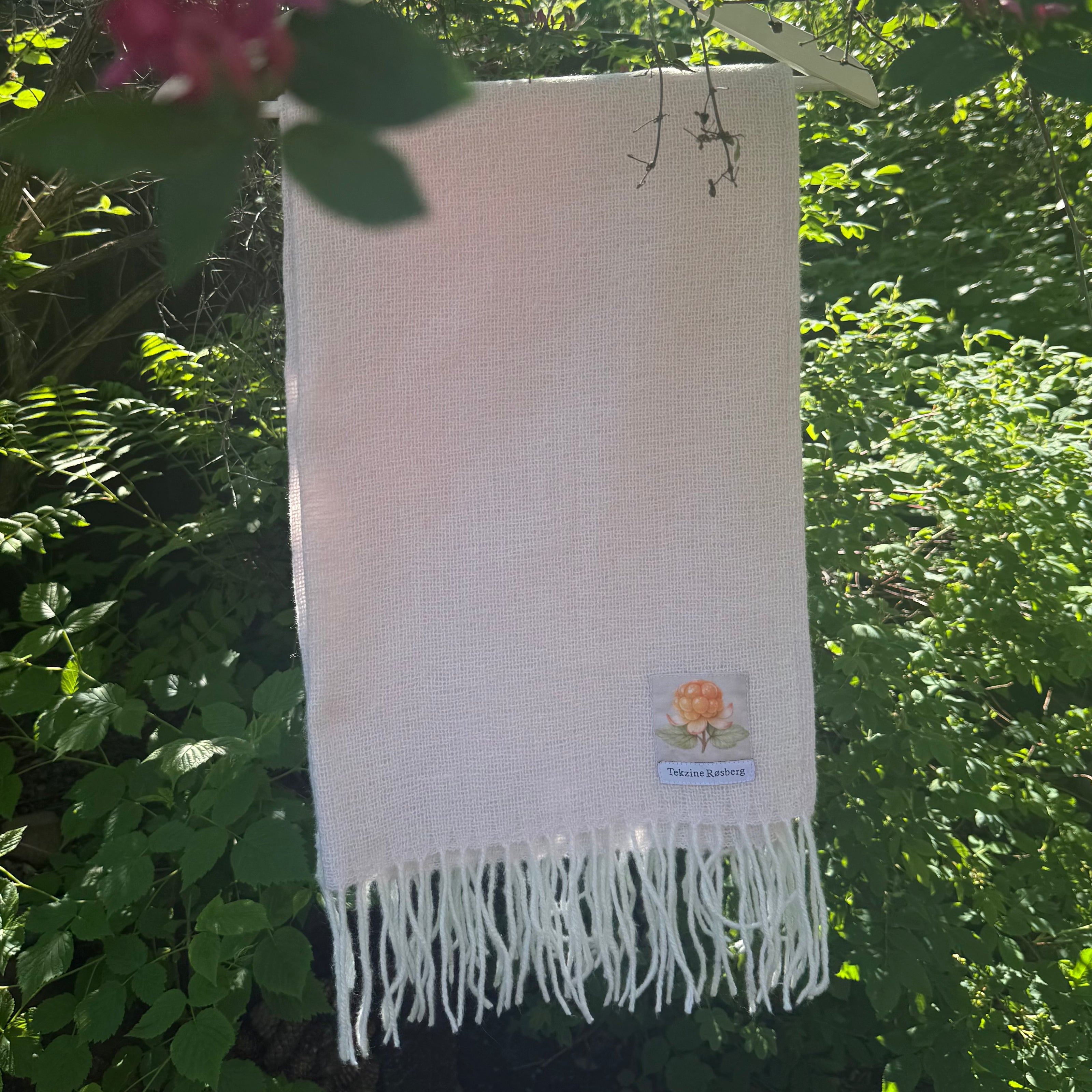 Ullsjal lys sommer rosa