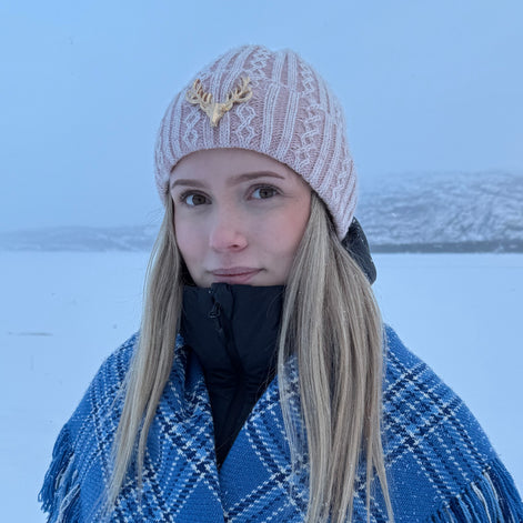 Lue i lyserosa - utsolgt