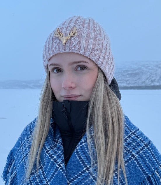Lue i lyserosa - utsolgt