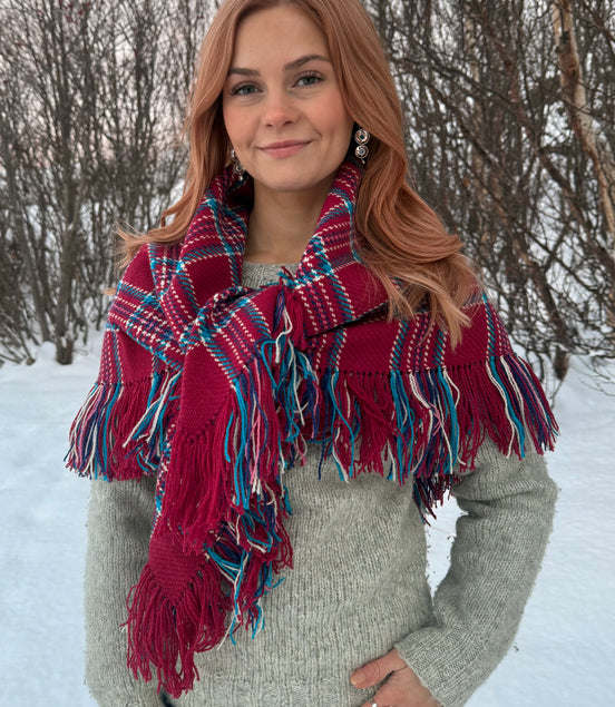 Ullsjal i bringebærrød - utsolgt