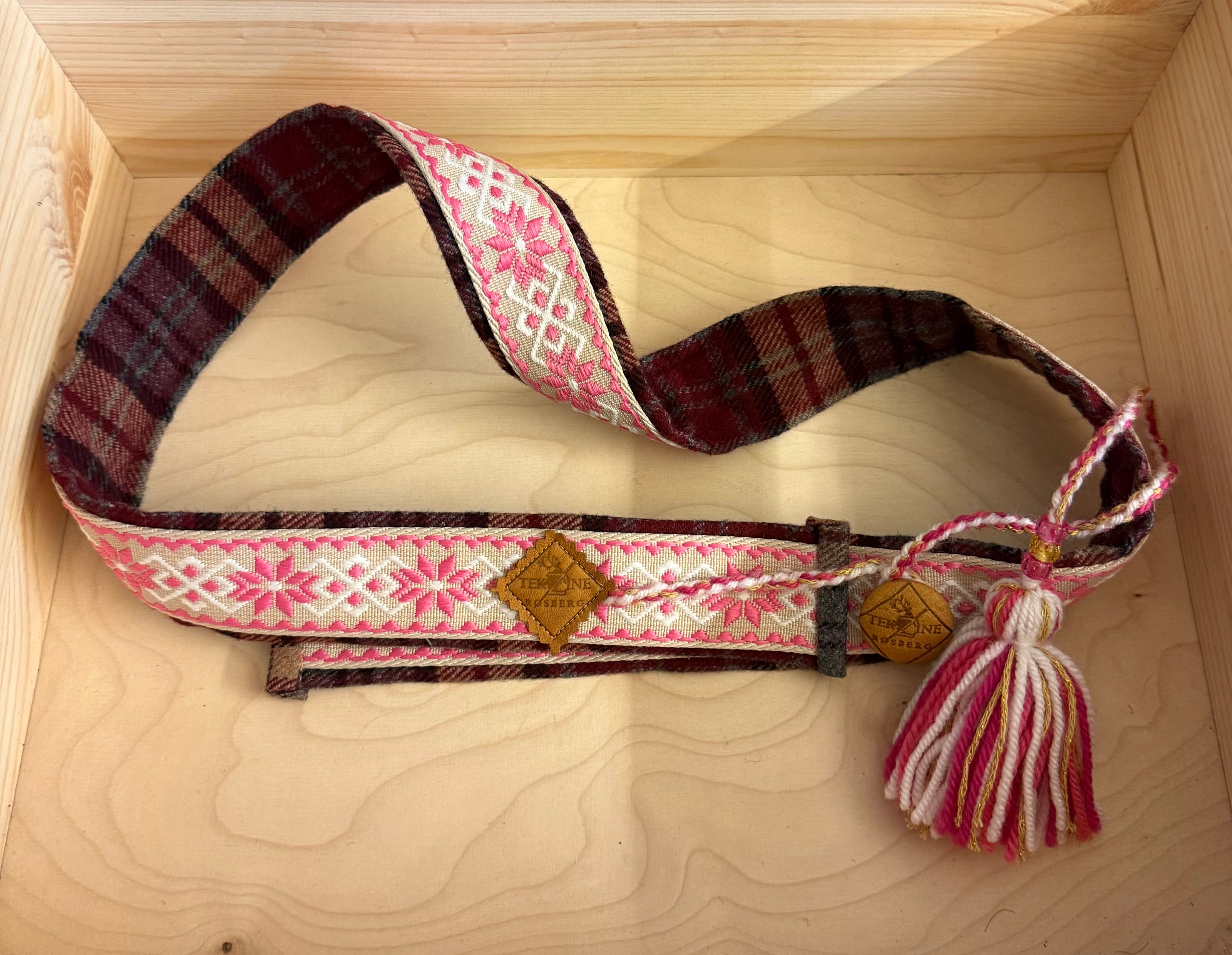 Belte i rosa (voksen M,L, XL)