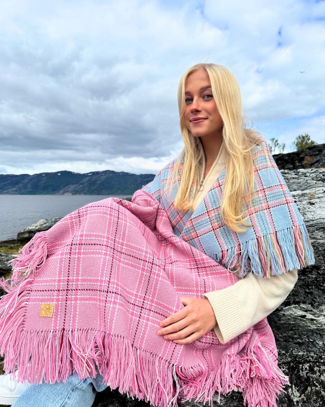 Ullsjal i sommer rosa - utsolgt