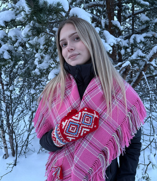 Ullsjal i mørk rosa