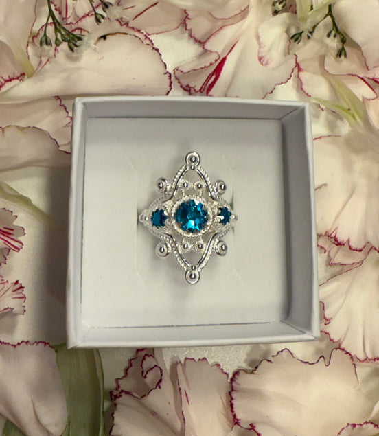 Ring med turkis krystall