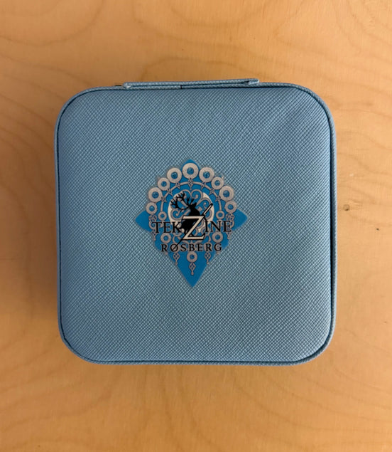 Smykkeskrin i lyseblå