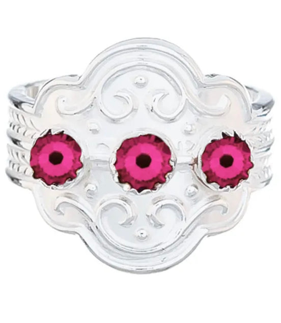 Ring med rosa krystall