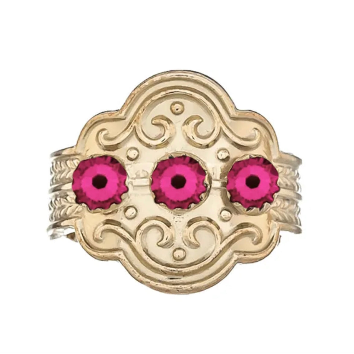 Ring med mørkerosa krystall