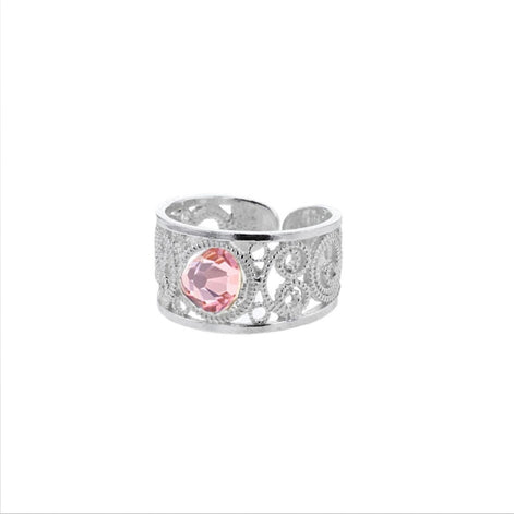 Ring lyserosa krystall
