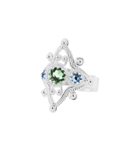 Ring med lyseblå og grønn krystall