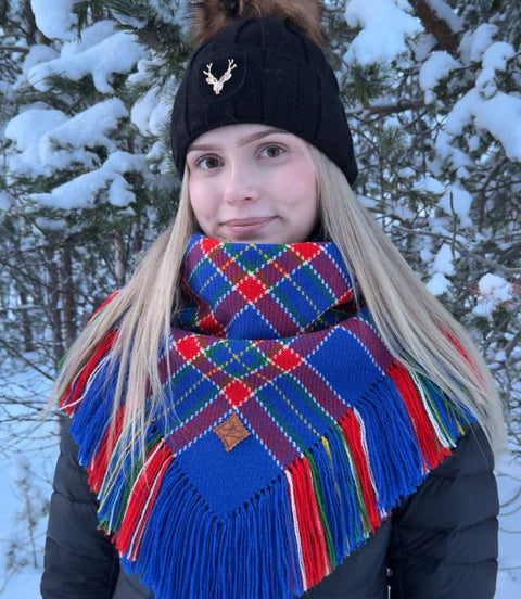 Ullsjal i tradisjonell blå