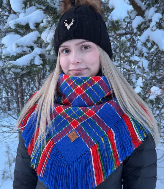 Ullsjal i tradisjonell blå