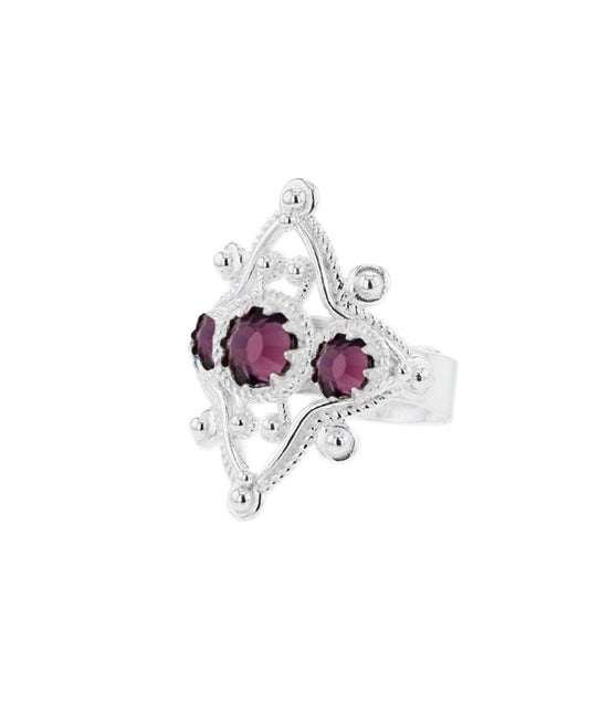 Ring med lilla krystall